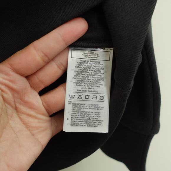 NWT Adidas Originals Sweater Essential Fleece Crew Pullover Black Size Unisex S - Picture 4 of 7